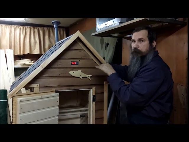 Деревянная коптильня для Омска