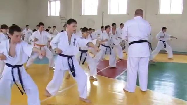 KWF Moldova. A.Drewniak, A.Rekunov, V.Slanina, S.Sinitsev. 12-14.04.2013 смотреть онлайн