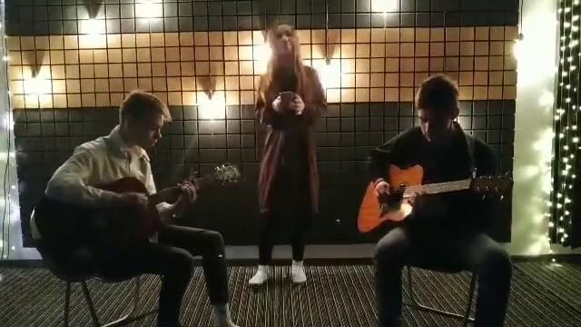 У мене немає дому-один в каное. Кавер. смотреть онлайн