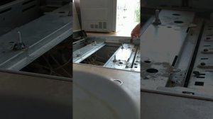 Замена электрода розжига на газовой плите Дарина.