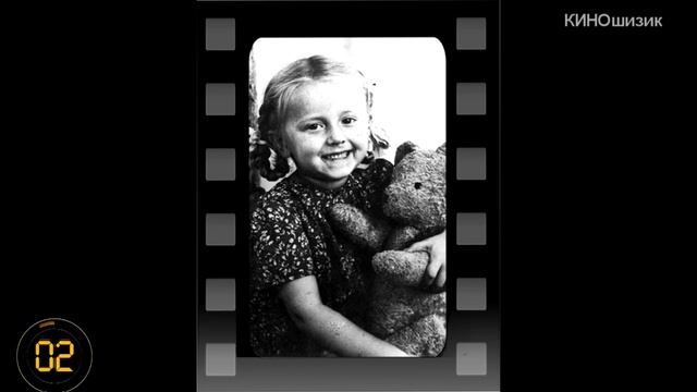 Предлагаю по старой детской фотографии угадать 10 советских или российских актеров. КВИЗ смотреть онлайн