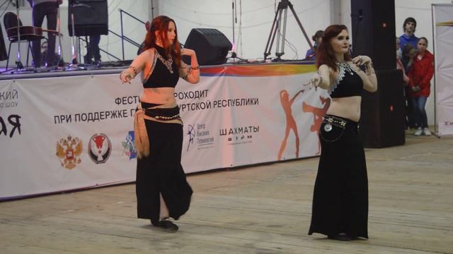 ТАНЦУЮЩАЯ РОССИЯ ИЖЕВСК 7 МАЯ КРАСОТКИ ЗАЖИГАЮТ ЭТНО ТАНЦЫ ЗАБАВНОСТИ ВОЛНУЮЩИЕ ТЕЛО РАЗУМ И ДУШУ смотреть онлайн