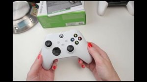 Геймпад Xbox Series X|S Распаковка. Пломба. Сравнение с Nintendo Pro Controller.
