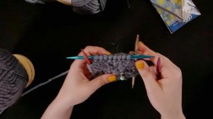 ЛЕНИВАЯ ШАПКА ОТ МАКУШКИ | Вязание спицами