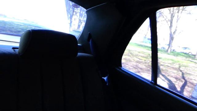 Салон зеленого цвета Мерседес W126