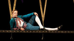 Станислав Тикунов рассказал о командном духе в театре «Ленком»