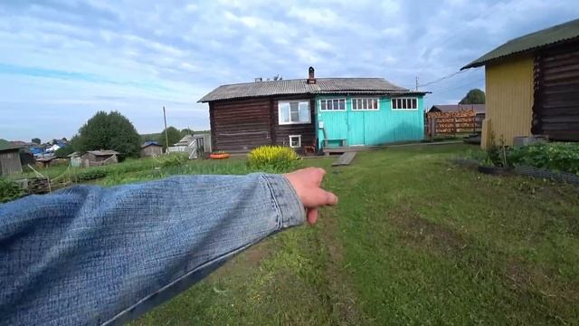 Жизнь в Деревне. Утренний влог. Работаю новой ручной циркуляркой пилой.