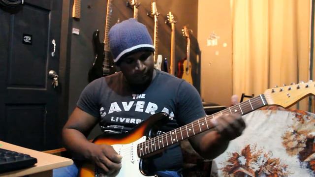 Fender hss Sunburst смотреть онлайн