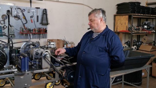 Буксировщик с задатками снегохода | Реверс редуктор и задняя передача смотреть онлайн