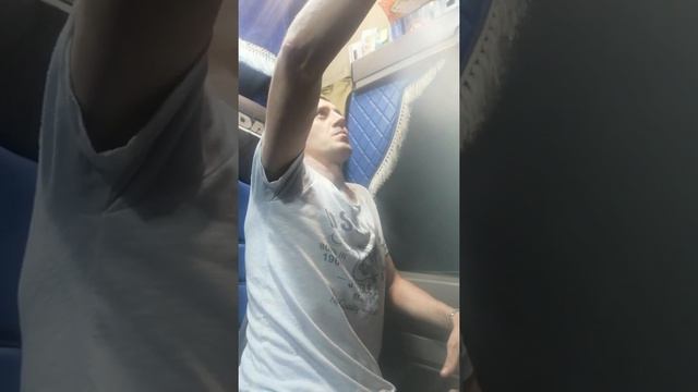 сотрудник интересуется,почему вчера не работал?)))проверка режима труда и отдыха. смотреть онлайн