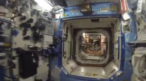 Экспресс-трип по МКС от российского космонавта Олега Артемьева.