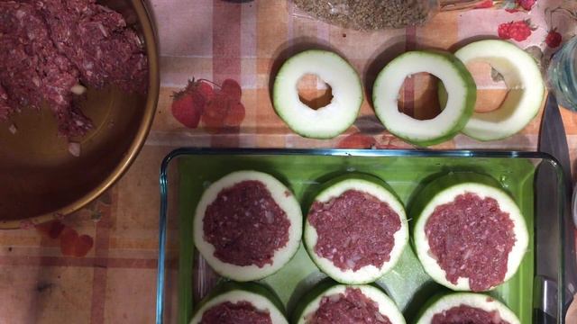 Кабачковые колечки с фаршем смотреть онлайн