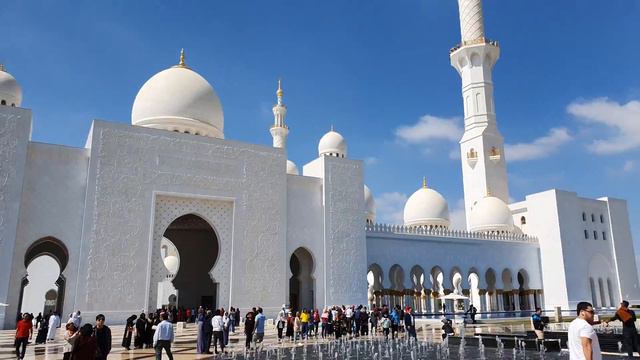 Мечеть шейха Зайдда. مسجد الشيخ زايد)