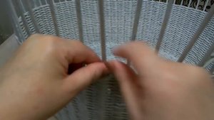 Простая ручка для корзины из бумажной лозы