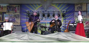 Кубанский казачий квартет Кумовья. Ты прости меня родная