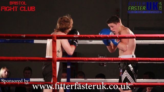 White Collar Boxing - Rob O'Neil VS Josh Newport Highlights смотреть онлайн