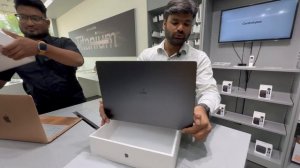 Unboxing m3 macbook pro