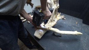 стол из дерева своими руками. стол из спила своими руками. мебель из корней дерева своими руками.
