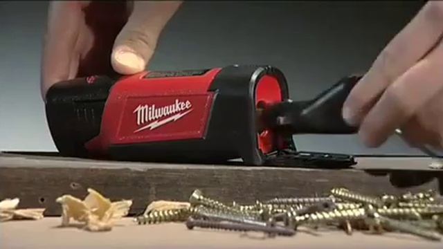 Milwaukee C12PP-0 Powerport смотреть онлайн