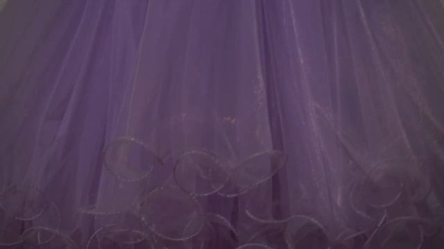 Нарядное пышное сиреневое платье в цвете Нежная орхидея