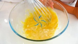 Влад и Никита готовят завтрак для мамы