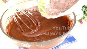 Шоколадный кекс за 5 минут + выпечка!  Просто и очень вкусно!