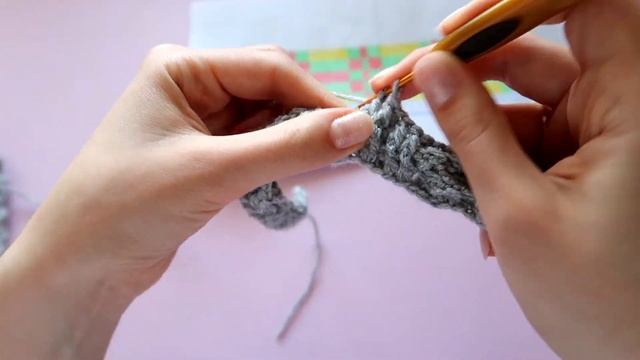 Вяжем плед мотивами. КОСЫ. УЗОР 4 смотреть онлайн