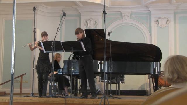 "Притяжение".MTS смотреть онлайн