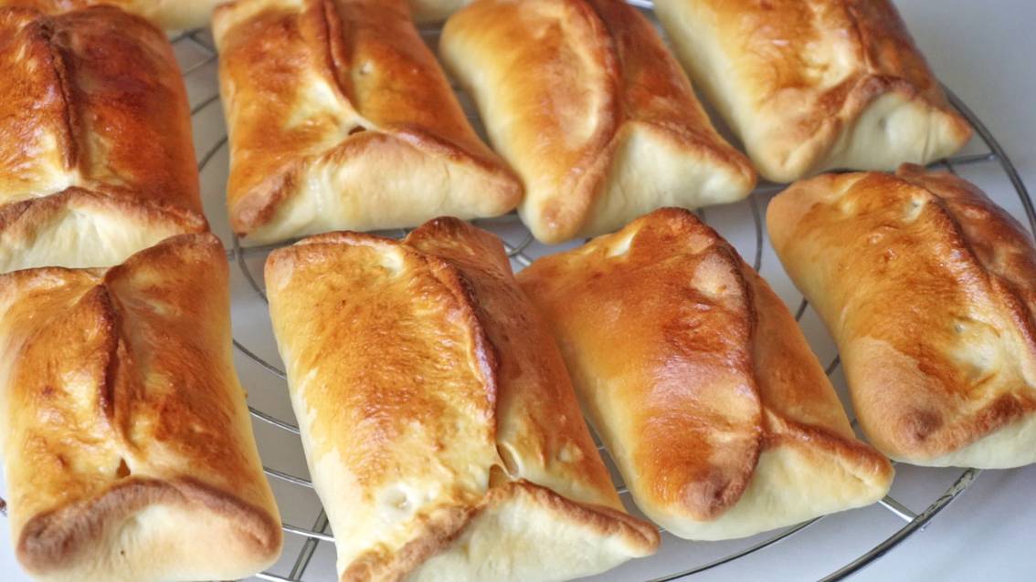 Пирожки с яблоками. Вкусно и просто. Apple pies. Delicious and simple.