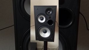 Edifier R2750DB