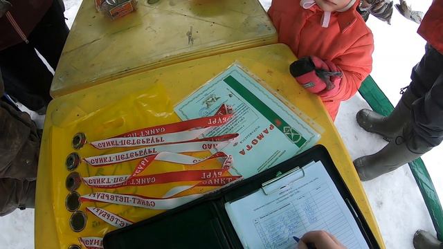 Зимняя рыбалка. КВО-4 п.Морозовка. смотреть онлайн