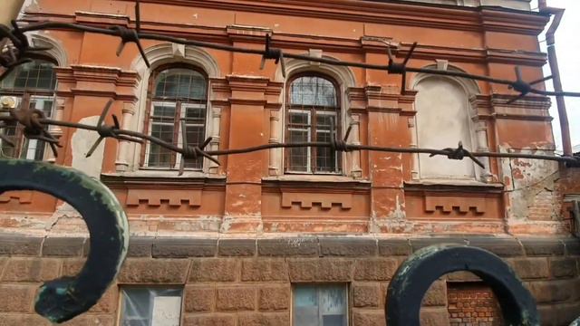 Прогулка по  набережной  Енисея.