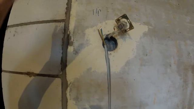 Скрытое соединение алюминиевого и медного провода в квартире.
