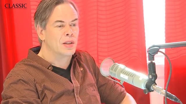 Kapellimestari Hannu Lintu Classicin aamun vieraana 29.5.2013 Osa 2 смотреть онлайн