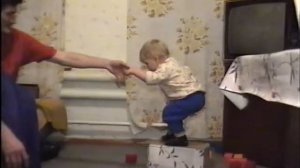 Лев готовится к прыжку