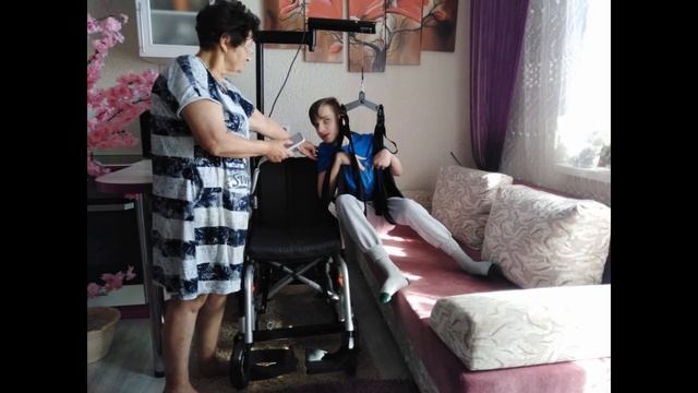 Персональный подъемник для подъема людей с ограниченными возможностями