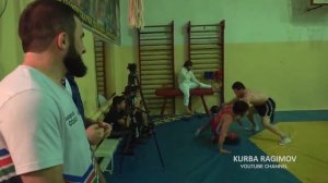 Тренировка чемпиона UFC / Петр Ян в зале борьбы / Стереотипы о Дагестане