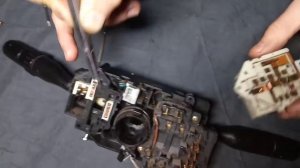 подрулевой переключатель Мазда 323 f bg 1990 год