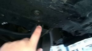 Рено Аркана осмотр снизу и моторный отсек