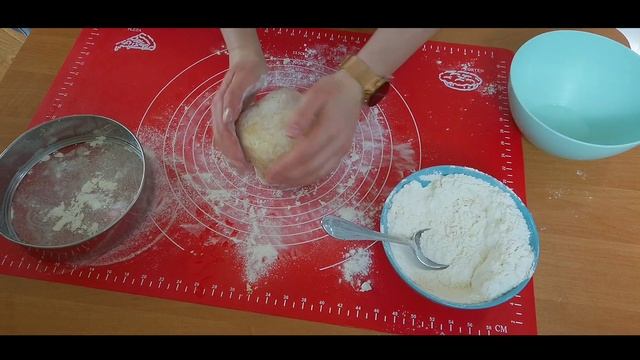 Домашний вариант круассанов с згущенкой