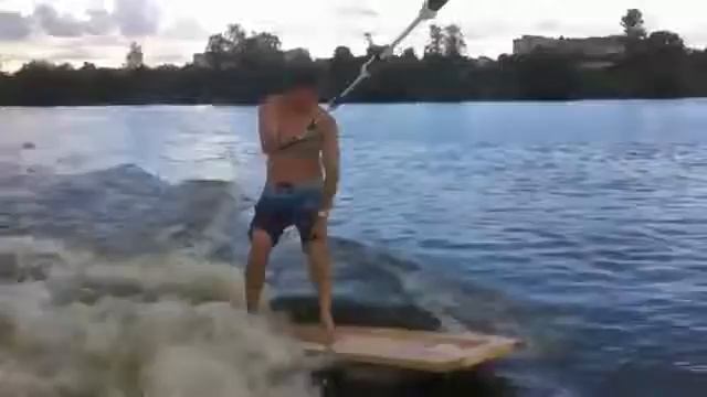 door surfing бордшорты, катер и дверь смотреть онлайн