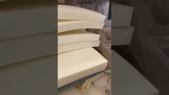 Изготовление мягкой мебели #дизайн #ремонт #дизайнинтерьера #мебель #диван #ремонтквартир #дизайнер смотреть онлайн