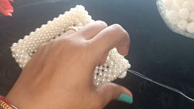 Pearl Beaded Bag - diy: trendy pearl beaded bag //how to bead a royal bag