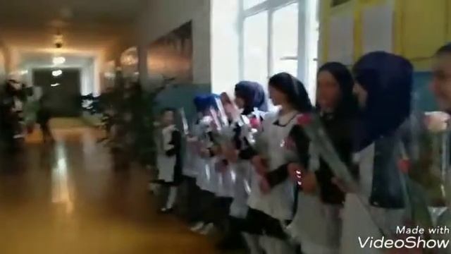 День учителя В МКОУ "Кадарская СОШ им. А.И.Алиева" смотреть онлайн