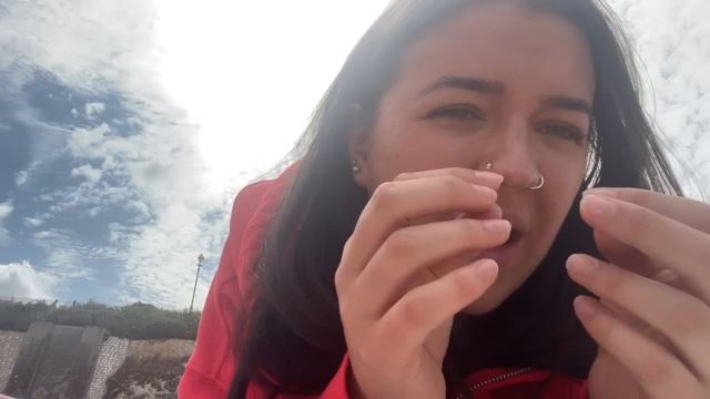 twenty something & trying - spending the week in my hometown смотреть онлайн