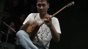 Видео игрa на домбре
