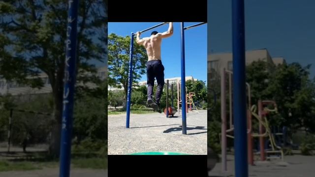 ПОДТЯГИВАЛСЯ И ОТЖИМАЛСЯ НА БРУСЬЯХ 30 ДНЕЙ И ВОТ ЧТО СЛУЧИЛОСЬ! streetworkout motivation 2022