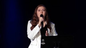 Твое имя прекрасно Бог - Христианские Песни Прославление - Церковь Живой Поток