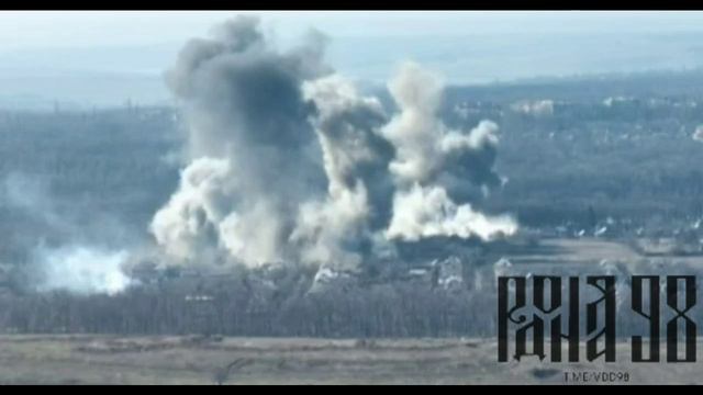 Часов Яр-Массированный удар четырьмя ФАБ-250 с УМПК . - смотреть видео ...