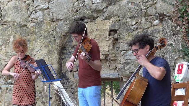 Black Oak Ensemble - Trio à Cordes by Henri Tomasi